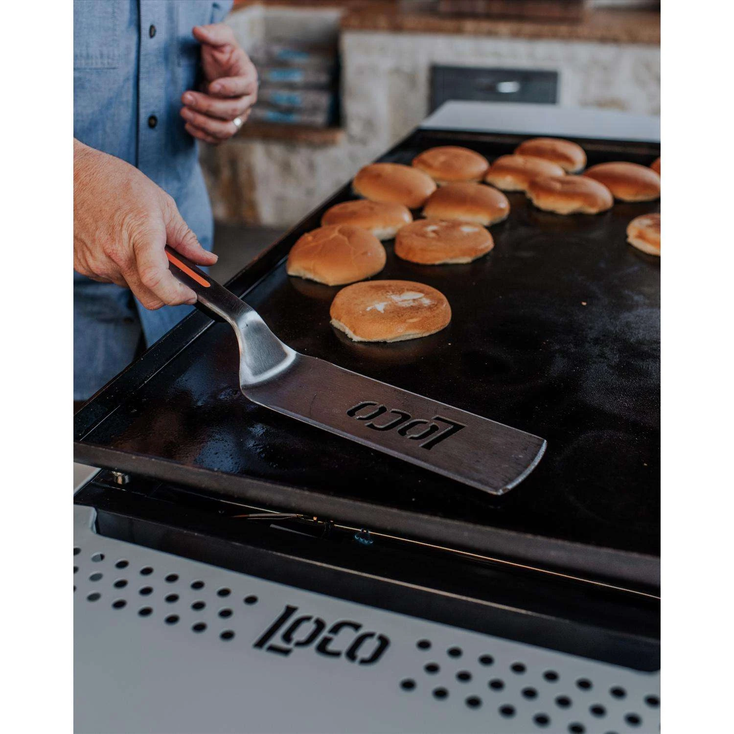 LoCo 2 Burner Liquid Propane Outdoor Griddle With Hood Gray - Image 5