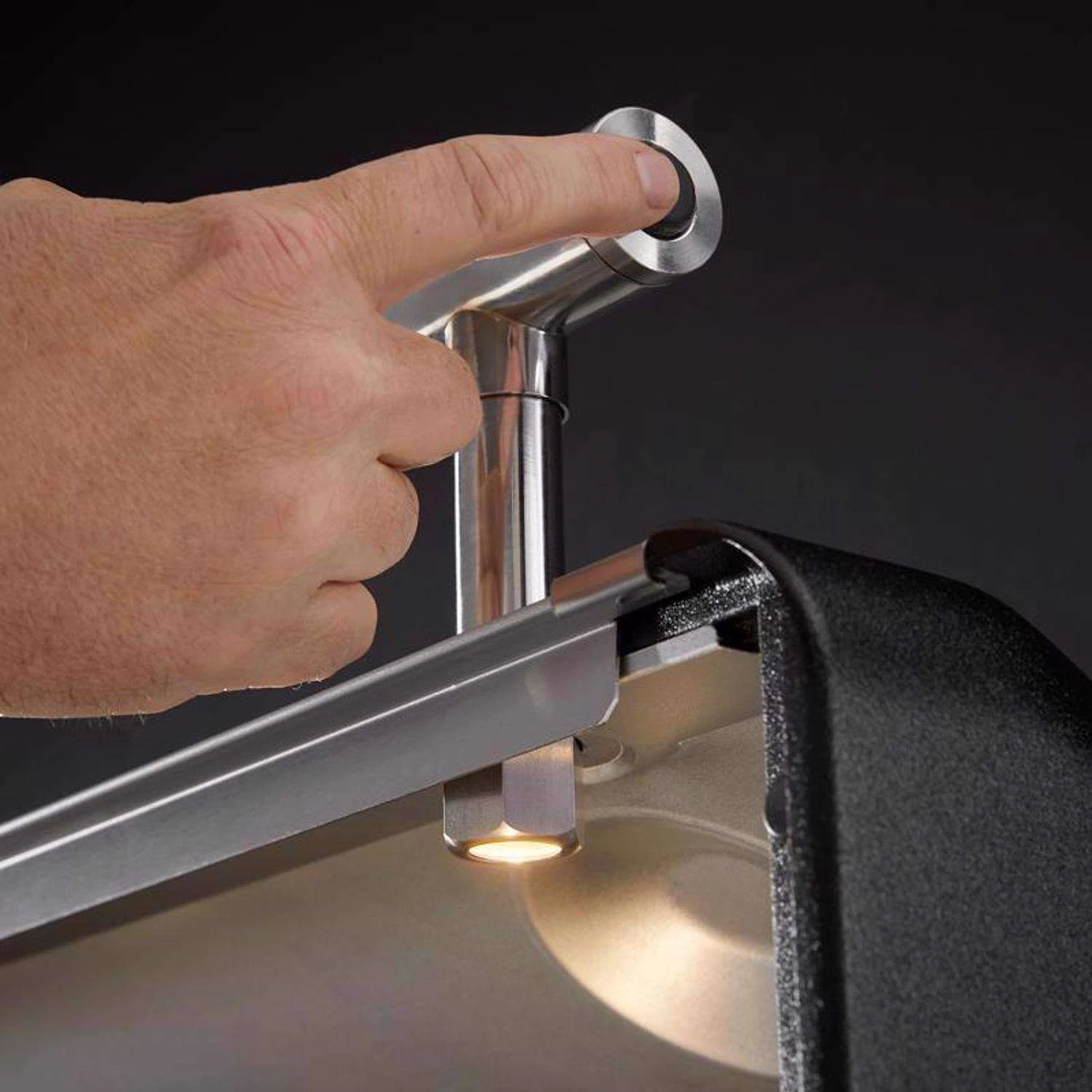 Weber Genesis SPX-435 4 Burner Liquid Propane WiFi Grill Stainless Steel - Image 7