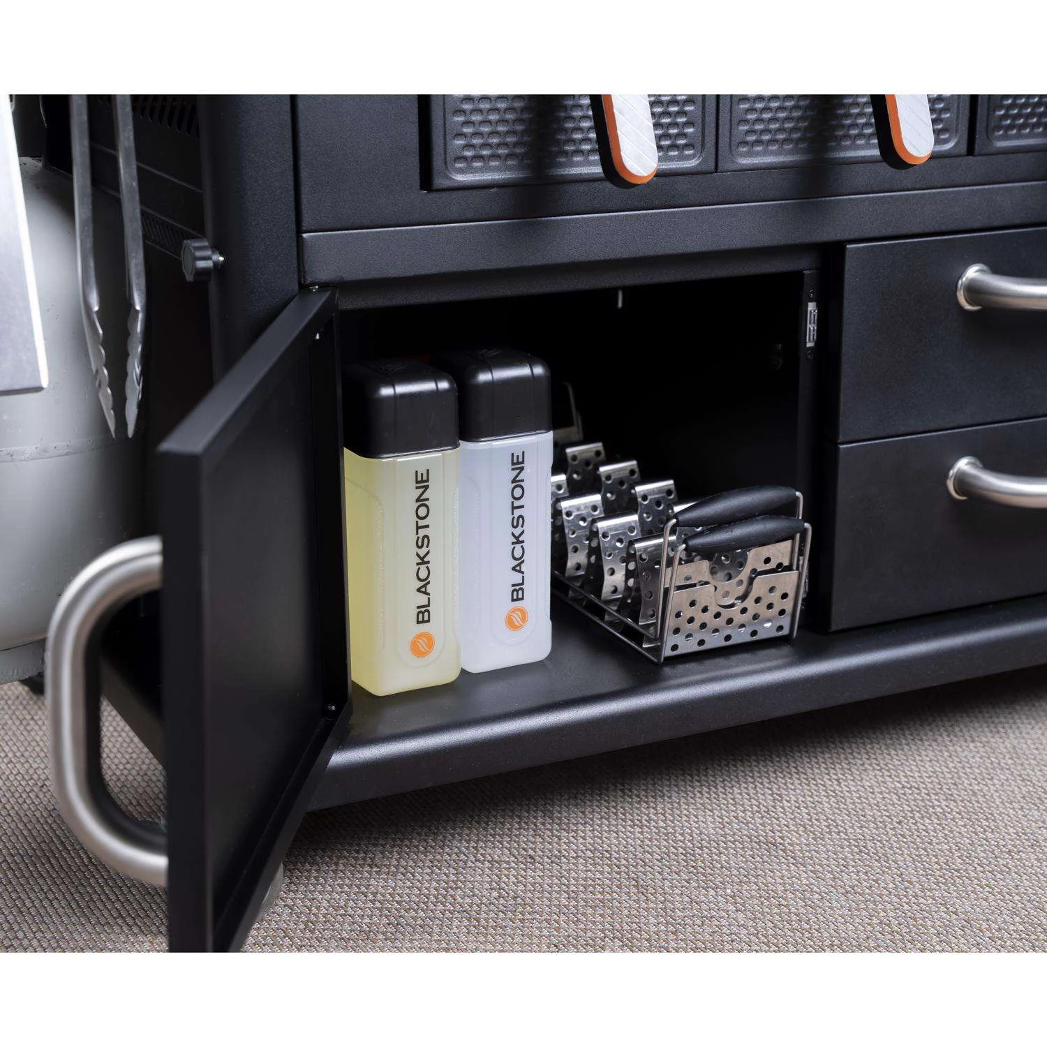 Blackstone Patio Series 5 Burner Liquid Propane Outdoor Griddle Black - Image 3