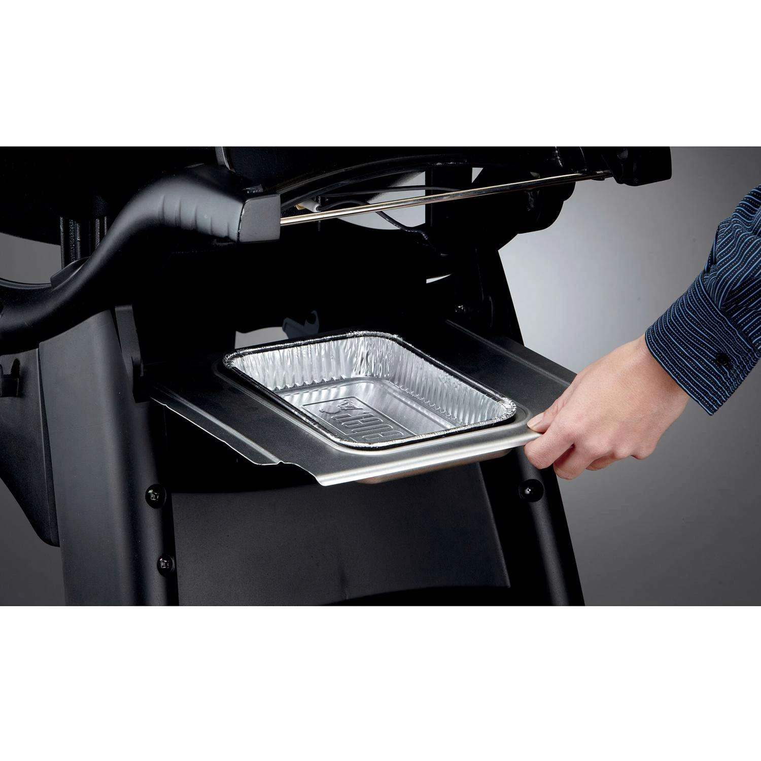 Weber Q3200 2 Burner Liquid Propane Grill Titanium - Image 8