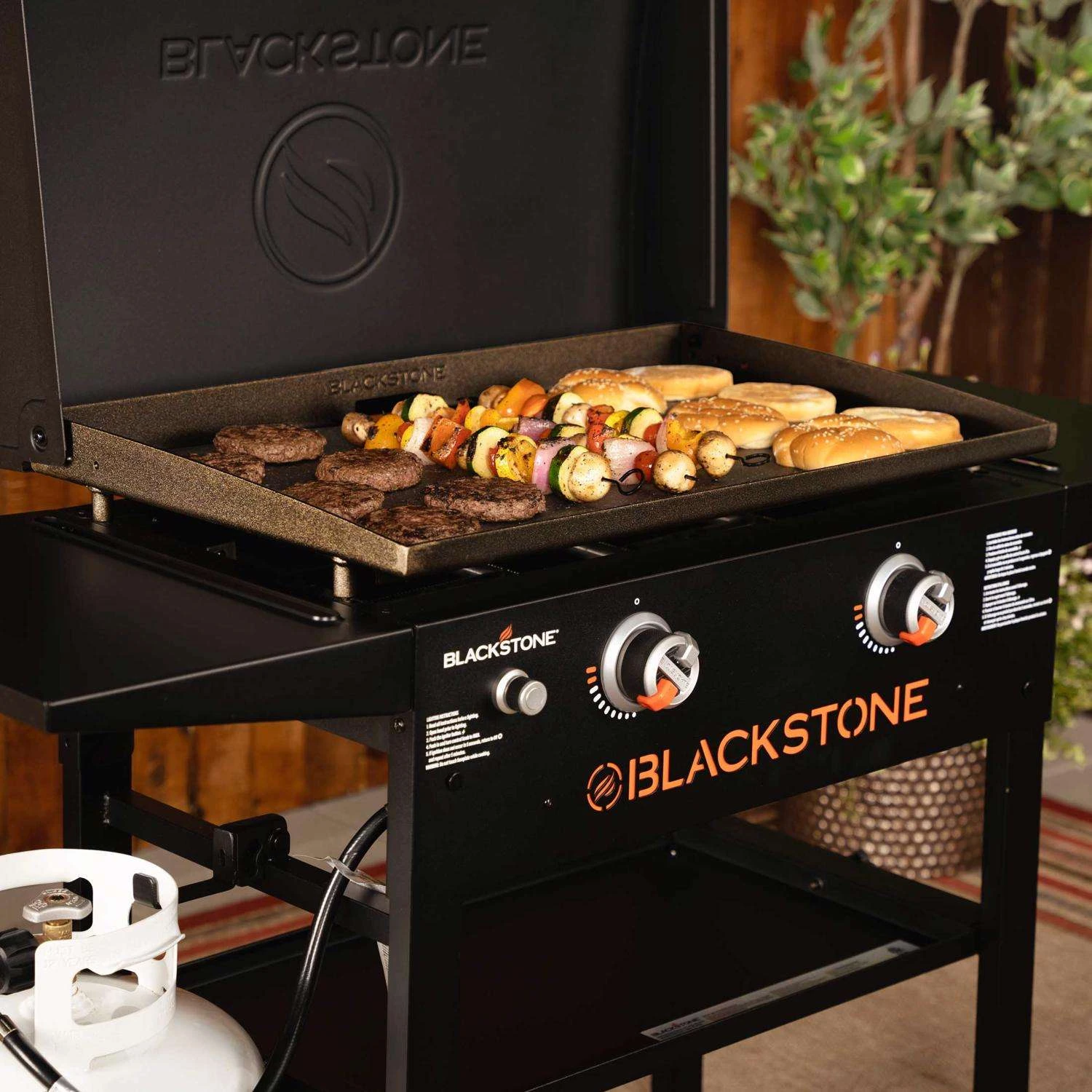 Blackstone 2 Burner Liquid Propane Outdoor Griddle With Hood Black - Image 8