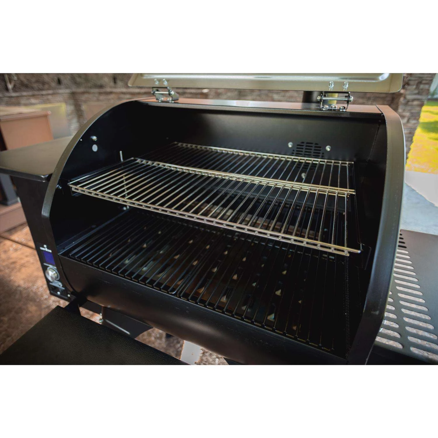 Camp Chef SmokePro Wood Pellet Bluetooth And WiFi Grill And Smoker Black - Image 6