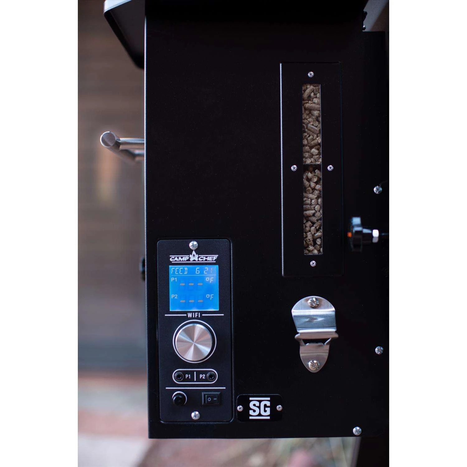 Camp Chef SmokePro Wood Pellet Bluetooth And WiFi Grill And Smoker Black - Image 4