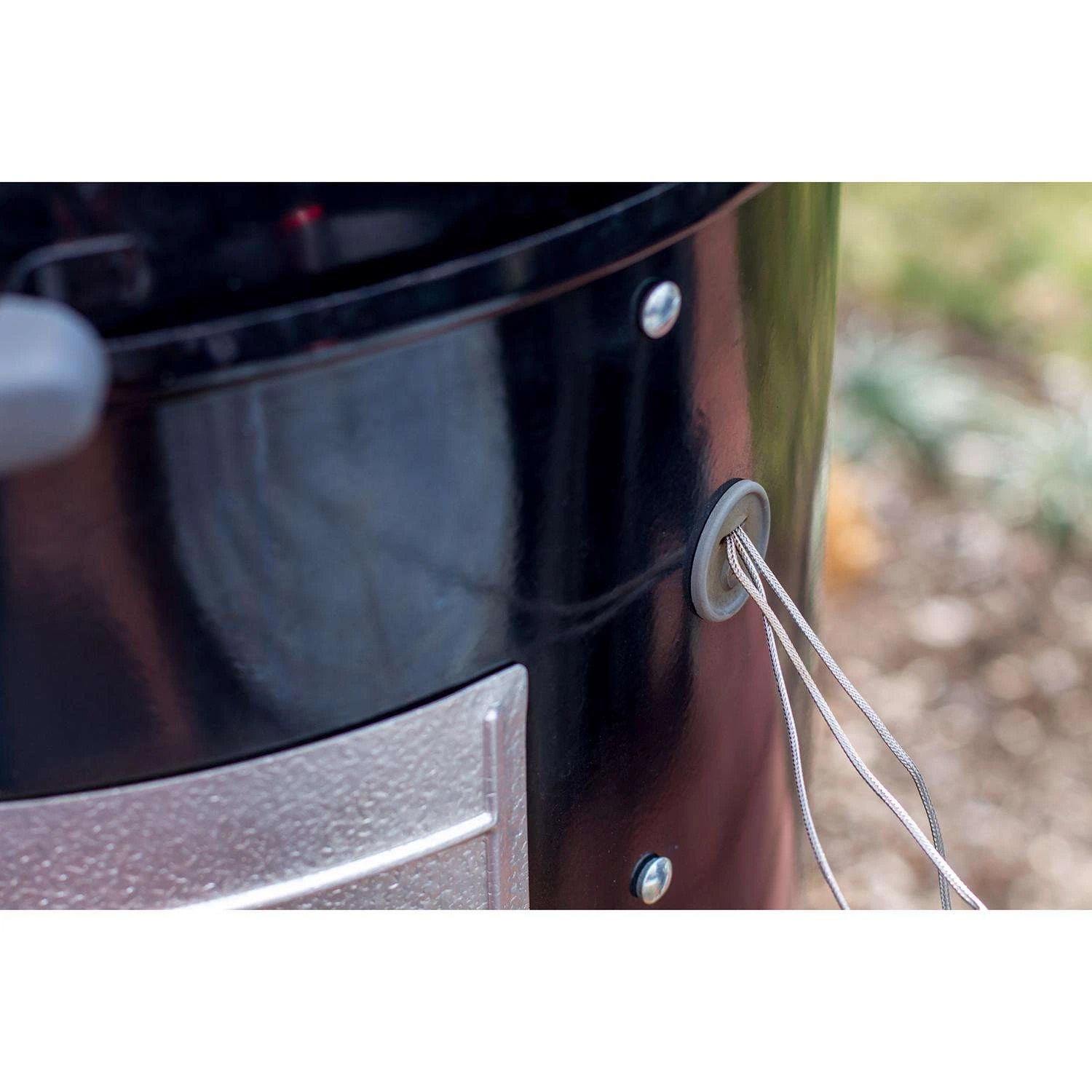 Weber Smokey Mountain Charcoal/Wood Bullet Smoker Black - Image 4